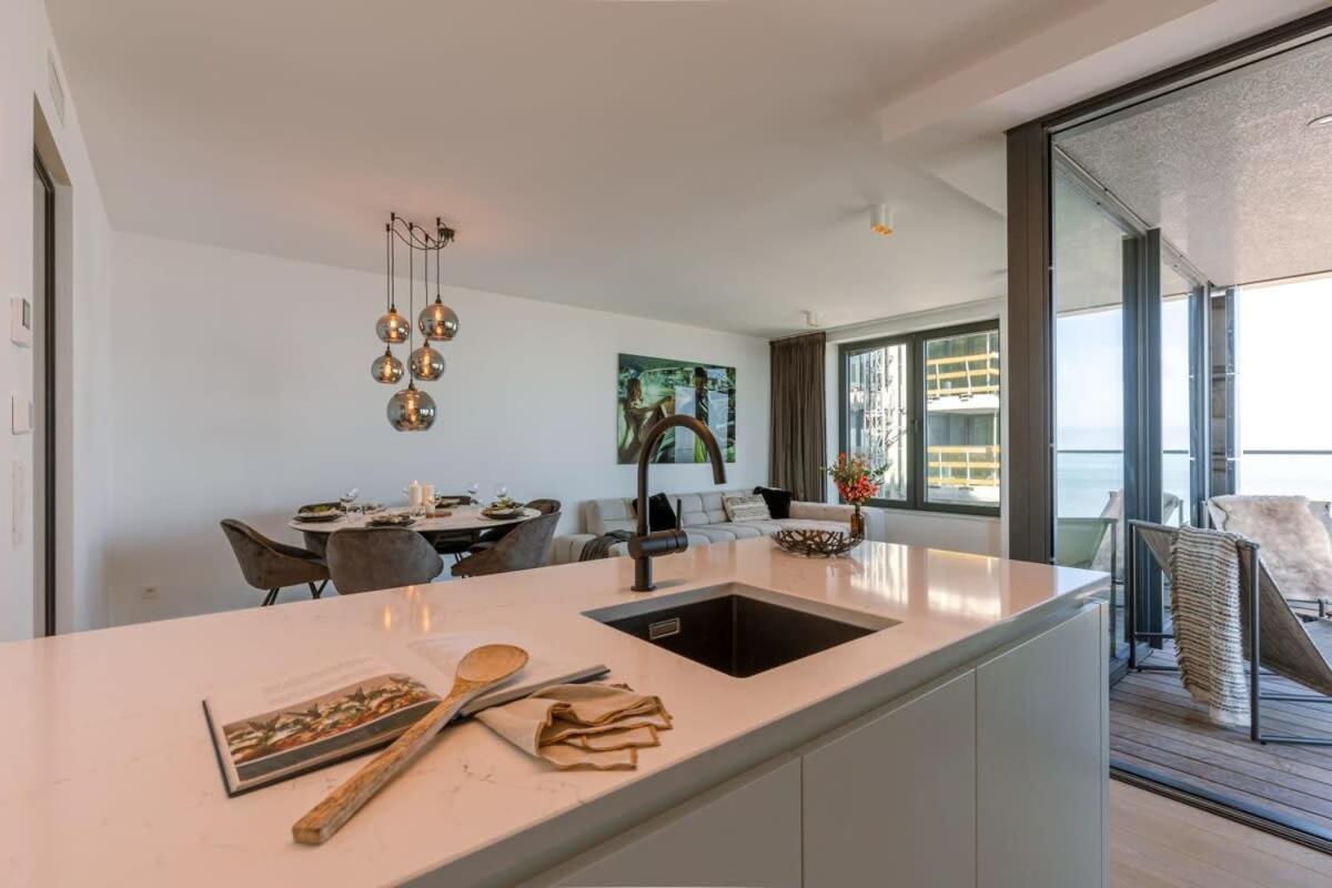 Huswell - Stunning Apartment With Breathtaking Views Ostende Extérieur photo